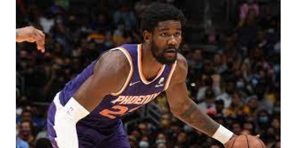 La recrue de la NFL porte le maillot n ° 8 pour rendre hommage à Kobe Bryant